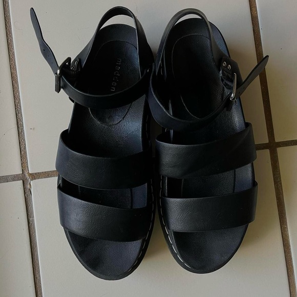 Madden Girl Shoes - Madden Girl Chuncky Platforms